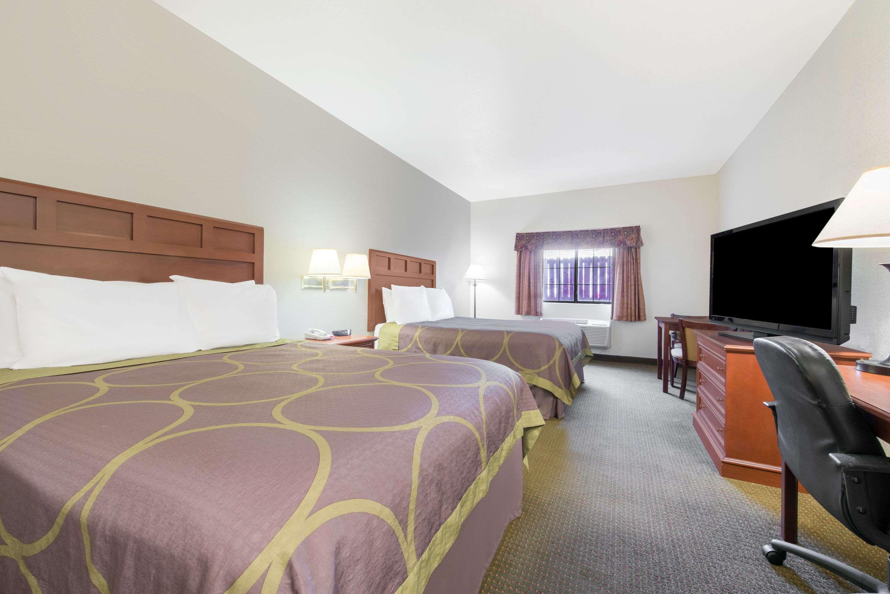 Super 8 By Wyndham Abilene South Hotel Екстериор снимка
